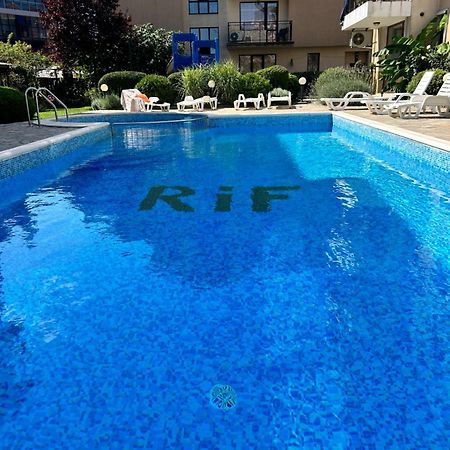 Голям Апартамент С Прекрасна Гледка Кьм Морето Ravda Ngoại thất bức ảnh